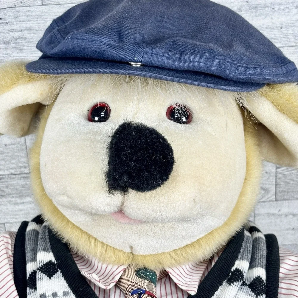 Linda Novick All Stuffed Up Bear. The Golfer Bear. 1991 Gold Silk Trimming 17 In